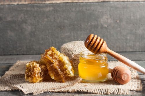خواص و فواید عسل طبیعی و ارگانیک