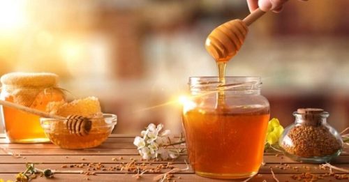 خاصیت عسل خام در تسکین گلودرد و سرفه