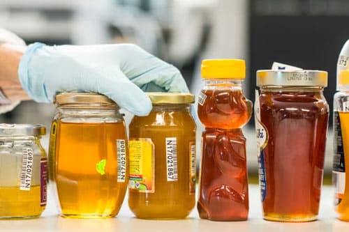 عسل تقلبی یا عسل طبیعی با کیفیت