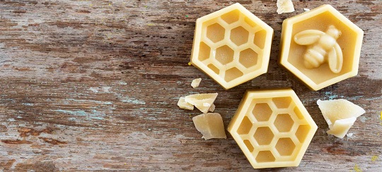 خواص و فواید موم زنبور عسل برای پوست