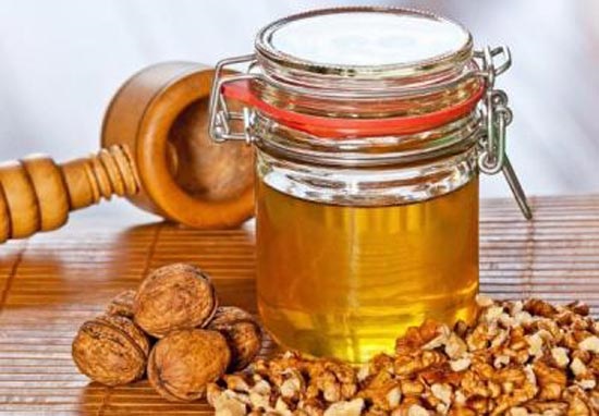 سلامت مغز با ترکیب عسل و خشکبار