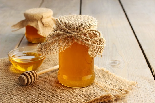 عوارض جانبی مصرف عسل برای چشم