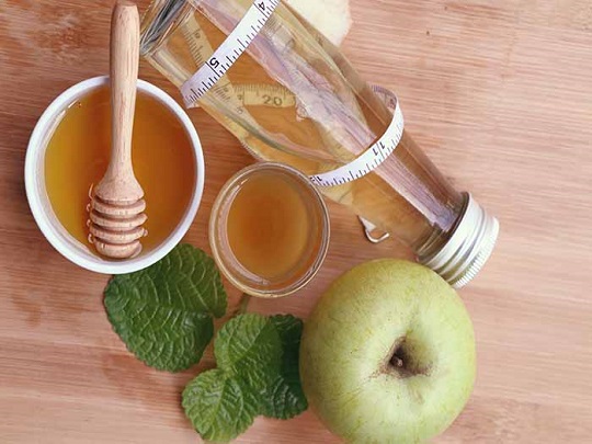 بهترین استفاده‌ها از ترکیب سرکه سیب و عسل