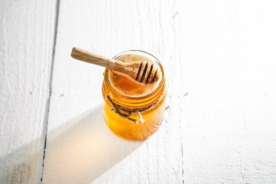 تاثیر استفاده از عسل در کنترل تهوع
