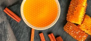تاثیر عسل در کاهش علایم پیش از قاعدگی (PMS)