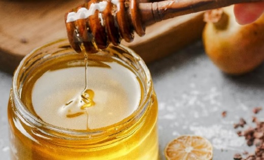 نحوه استفاده از عسل برای درمان تبخال
